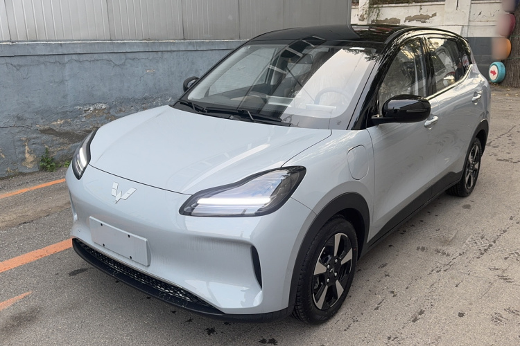 五菱汽车 五菱缤果PLUS 2024款 510km 五座版车身外观1