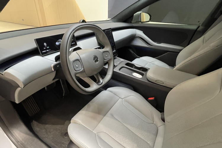 蔚来ET5T 2023款 75kWh Touring中控内饰7011