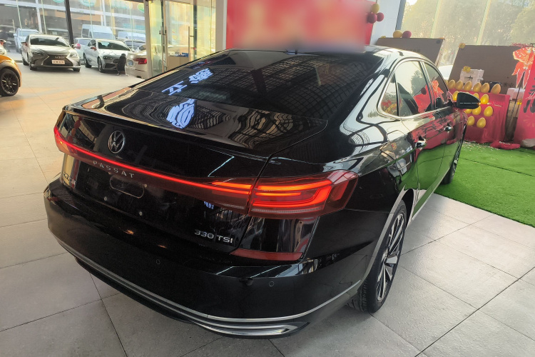 大众 帕萨特 2023款 330TSI 精英版车身外观6005