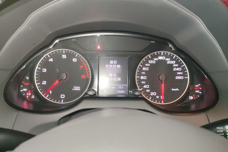 奥迪Q5 2011款 2.0TFSI 舒适型局部细节14