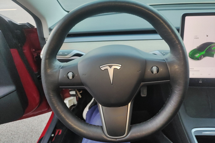 特斯拉 Model 3 2021款 标准续航后驱升级版中控内饰13