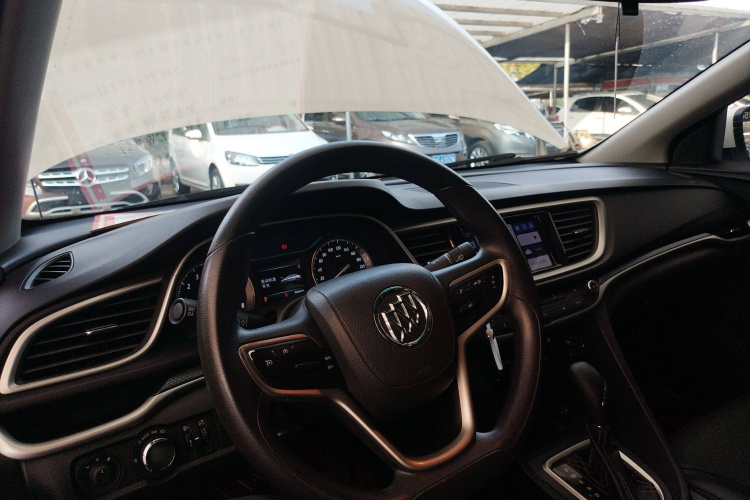 别克 英朗 2021款 改款 典范 1.5L 自动精英型中控内饰7002