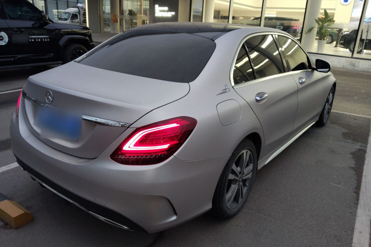 奔驰C级 2019款 C 180 L 时尚型运动版车身外观6005