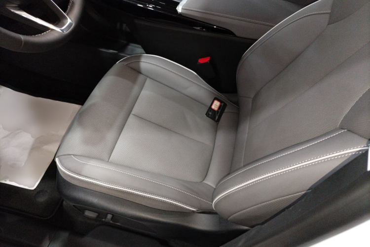 别克E5 2025款 620KM尊享版中控内饰19