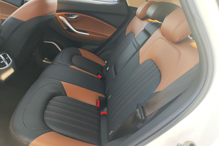 东南DX7 2017款 1.5T 自动豪华型中控内饰7004