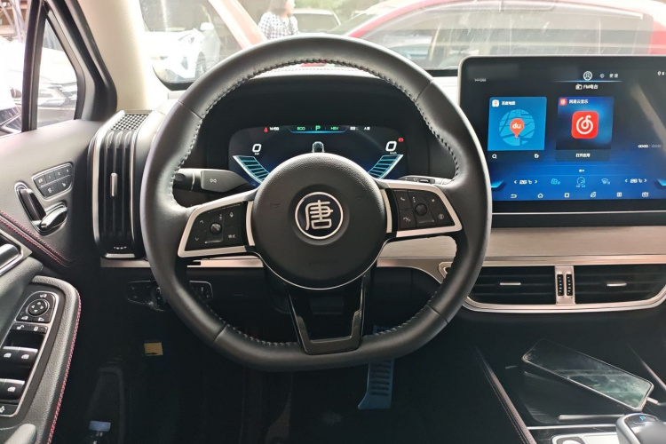 比亚迪 唐新能源 2018款 DM 2.0T 全时四驱智联创领型 7座 国V局部细节13