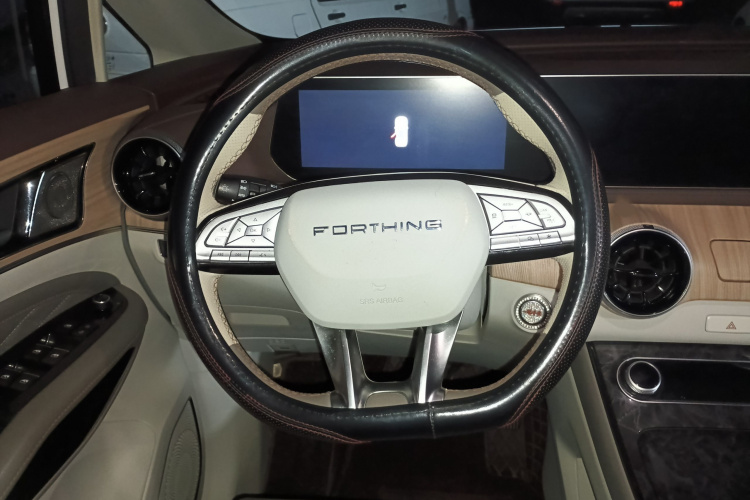 东风风行 风行游艇 2022款 1.5T DCT追风版局部细节13