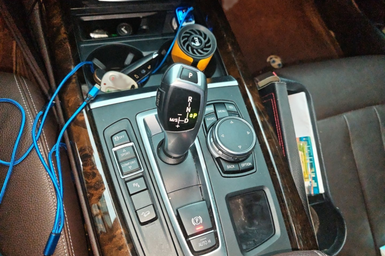 宝马X5(进口) 2014款 xDrive35i 典雅型局部细节18