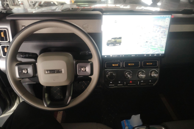奇瑞iCAR V23 2025款 501四驱智驾版中控内饰7002