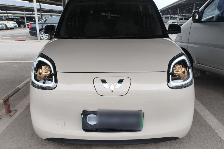 五菱汽车 宏光MINIEV 2025款 四门版 进阶款车身外观2