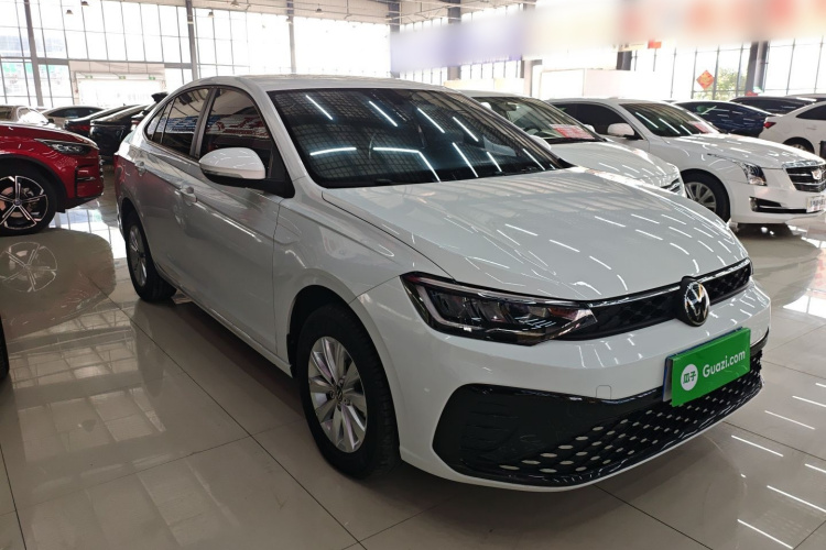 大众 朗逸 2023款 新锐 1.5L 自动新逸版车身外观3