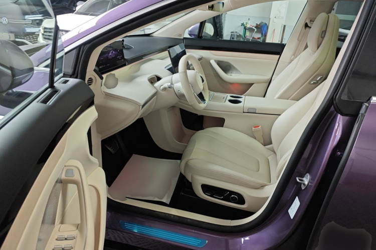 鸿蒙智行 智界R7 2025款 增程 251km Max中控内饰20