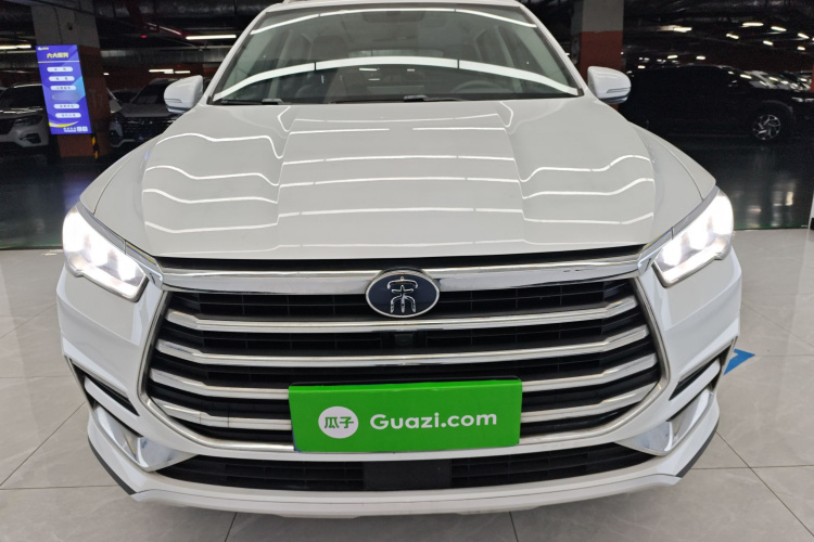 比亚迪 宋Pro 2019款 1.5T 自动精英型车身外观2