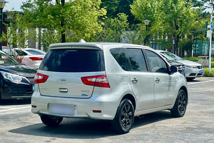 日产 骊威 2015款 1.6XE CVT舒适版车身外观6006