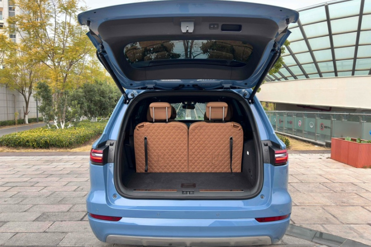 理想汽车 理想ONE 2021款 增程6座版车身外观6001