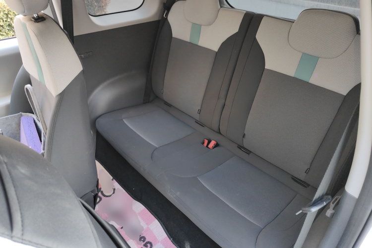 长安启源 长安Lumin 2023款 301km 蜜沁款中控内饰21