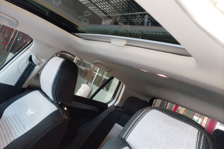 大众 高尔夫 2020款 挚爱版 200TSI DSG舒适型进取版中控内饰22