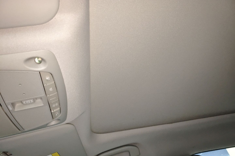 日产 奇骏 2019款 2.0L CVT舒适版 2WD局部细节22