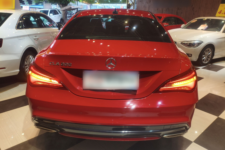 奔驰CLA 2019款 CLA 200 时尚型车身外观6