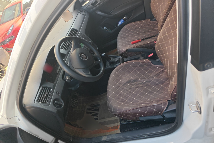 大众 桑塔纳 2021款 1.5L 自动风尚版中控内饰19