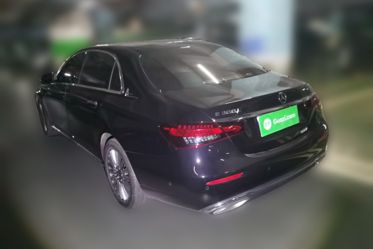 奔驰E级 2023款 改款 E 300 L 豪华型车身外观6003