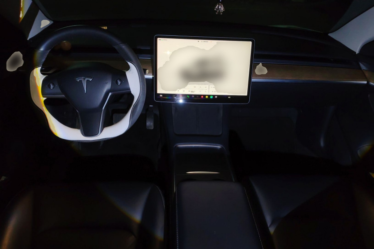 特斯拉 Model 3 2022款 后轮驱动版中控内饰12