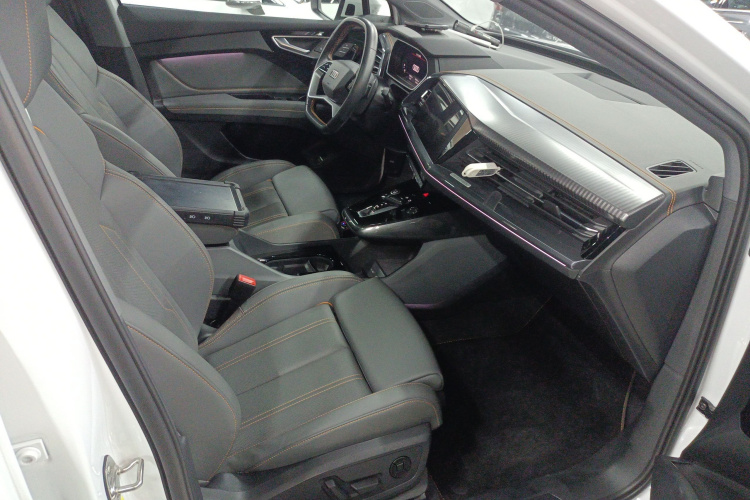 奥迪Q4 e-tron 2024款 40 e-tron 创境版局部细节41