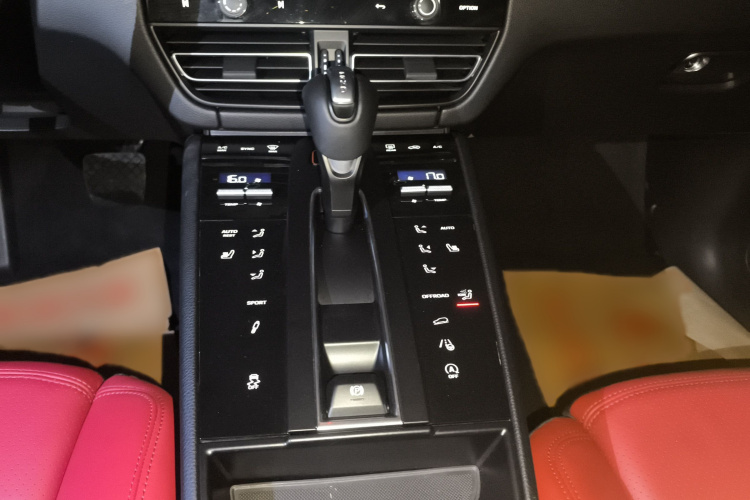 保时捷 2024款 Macan 2.0T局部细节18