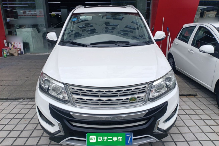 奇瑞 瑞虎5 2014款 2.0L CVT家尊版车身外观6001