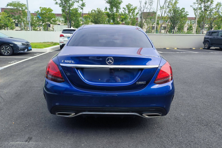 奔驰C级 2019款 C 180 L 时尚型运动版车身外观6004