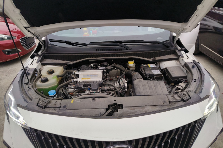 广汽传祺 传祺GS3 2023款 影速 270T 劲享版机舱底盘24