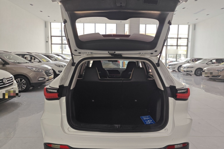 长安欧尚X5 2021款 改款 1.6L 手动豪华型机舱底盘23