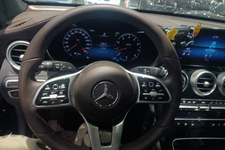 奔驰GLC 2020款 改款 GLC 260 L 4MATIC 动感型局部细节13