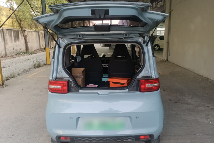 五菱汽车 宏光MINIEV 2021款 马卡龙臻享款 磷酸铁锂机舱底盘23