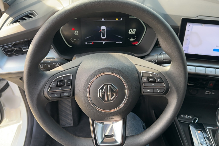 名爵 MG5 2023款 180DVVT CVT豪华版局部细节13