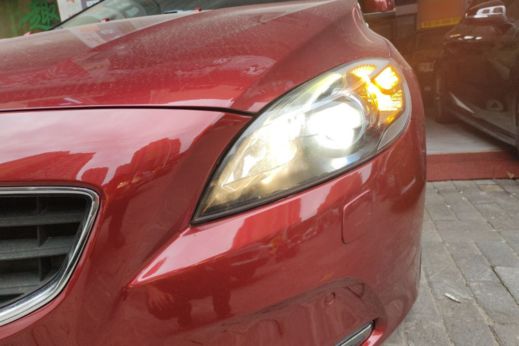 沃尔沃V40 2015款 1.6T 智雅版局部细节36