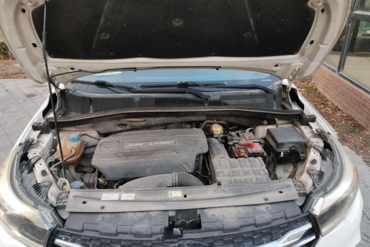 广汽传祺 传祺GS4 2017款 235T 手动两驱豪华版局部细节24