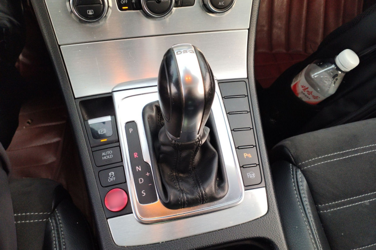 一汽-大众CC 2016款 1.8TSI 豪华型局部细节18