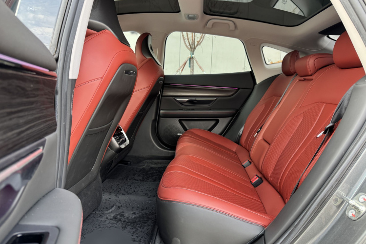 小鹏P7 2022款 480N+中控内饰7007