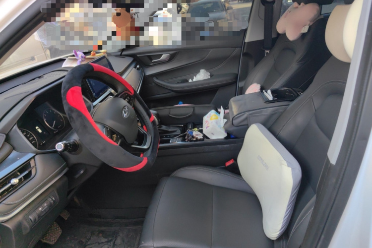 奇瑞 瑞虎5x 2025款 1.5L CVT卓越版中控内饰19