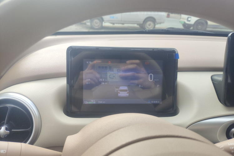 五菱汽车 宏光MINIEV 2025款 四门版 臻享+款局部细节14