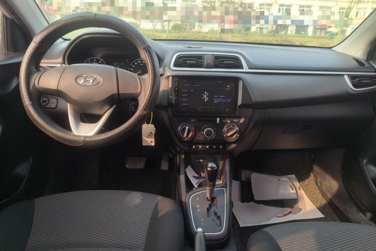 现代 瑞纳 2017款 1.4L 自动跃享版 国V中控内饰12