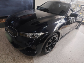 宝马i3 2024款 eDrive 40 L 曜夜套装