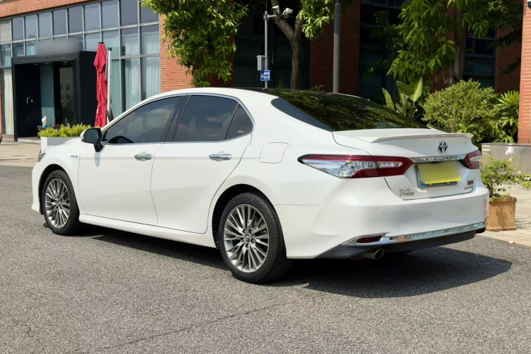 丰田 凯美瑞 2018款 双擎 2.5HG 豪华版车身外观6004