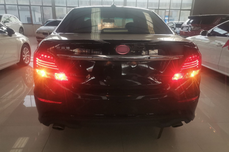 比亚迪 速锐 2016款 1.5L 手动精英型车身外观6