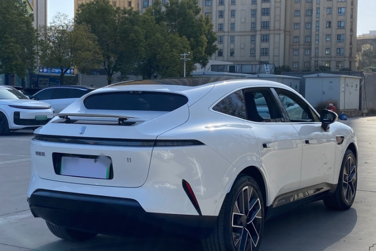 阿维塔11 2022款 长续航双电机奢享版 5座车身外观6005