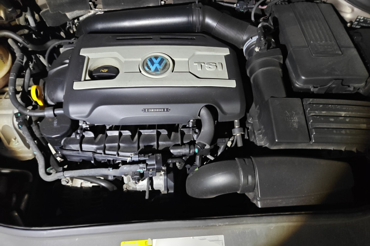 大众 迈腾 2015款 2.0TSI 尊贵型局部细节24