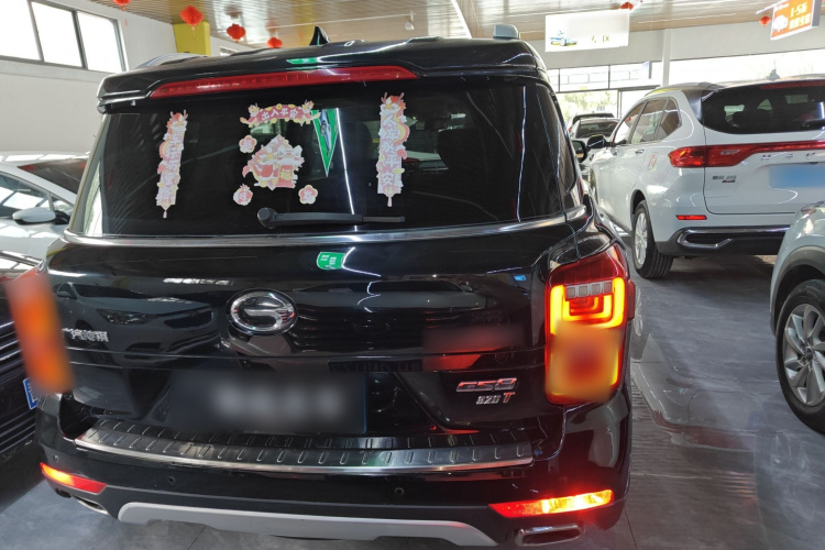 广汽传祺 传祺GS8 2017款 320T 两驱豪华智联版（七座）车身外观6004