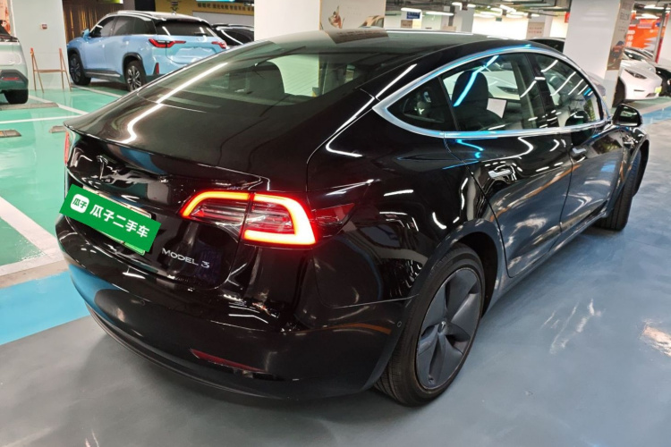 特斯拉 Model 3 2019款 标准续航后驱升级版车身外观7