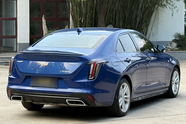 凯迪拉克CT4 2022款 28T 风尚型车身外观6003